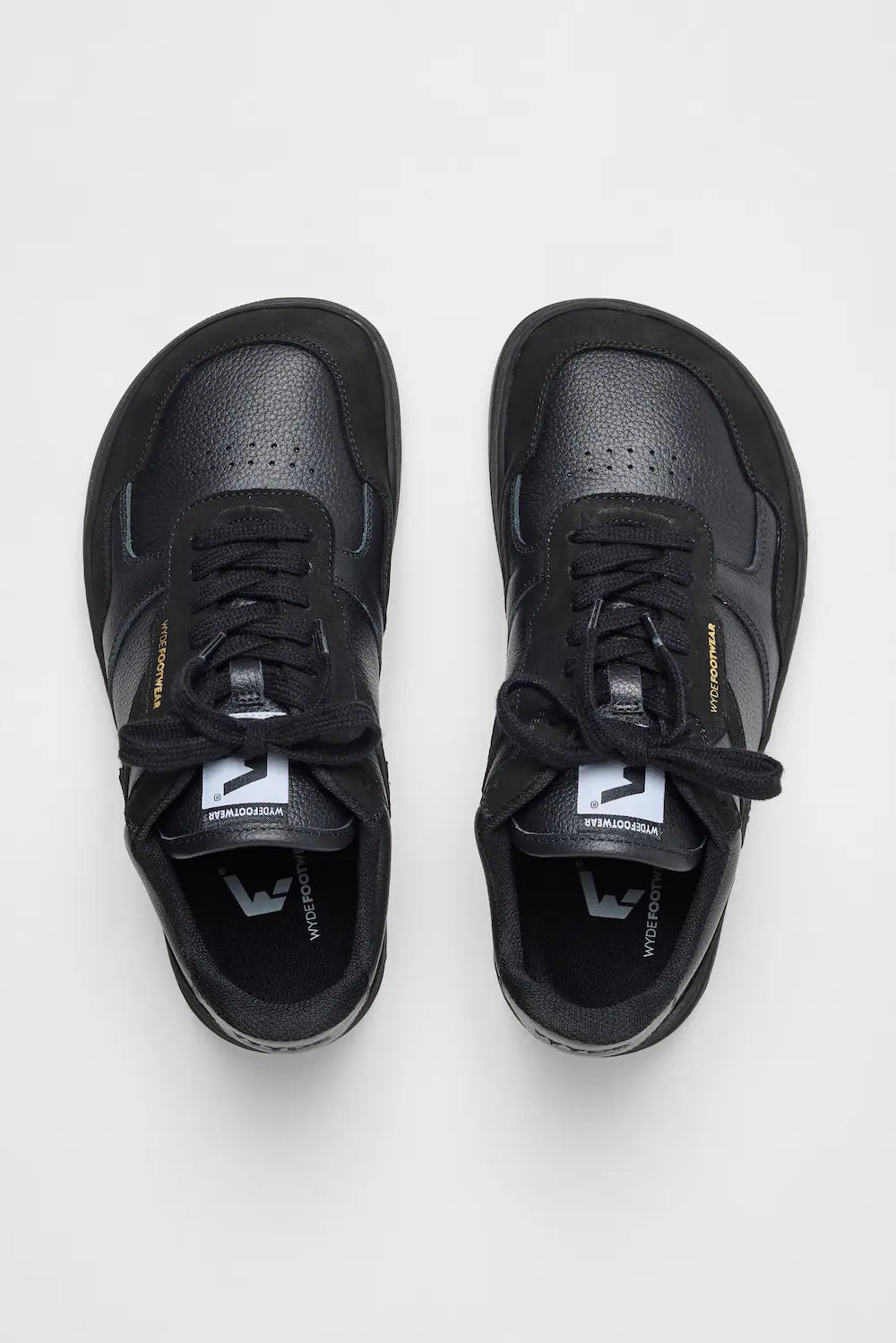 Nova Dual Black