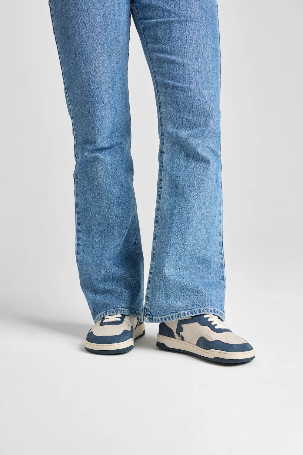 Nova Beige/Blue